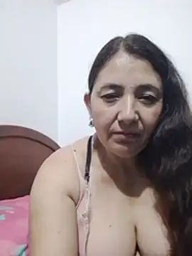 Cachonda69- - Masturbacion con vibrador y dildo...😈😈