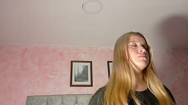 MelaniBeckers_ - BREASTS MASTURBATION