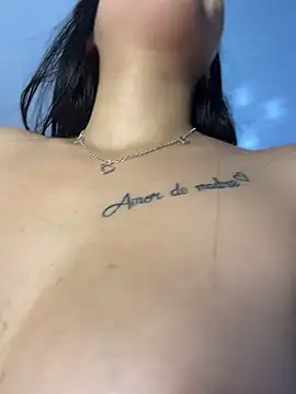 Hannaa_blondee - saliva on my tits💦💦🔥