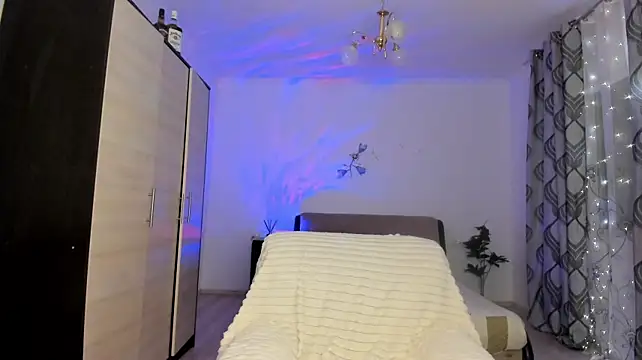 PlayfulDaisy - Erotic dance 🔥🥵