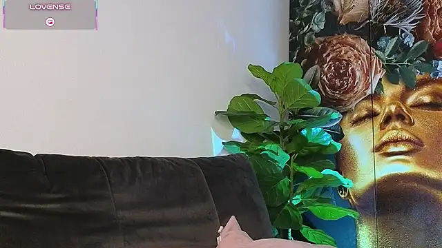 SweetReya_Love - ride dildo 😈