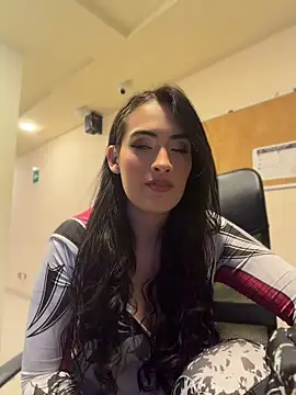 ChloeRem - OIL BOOBS! + BOOBSJOB!