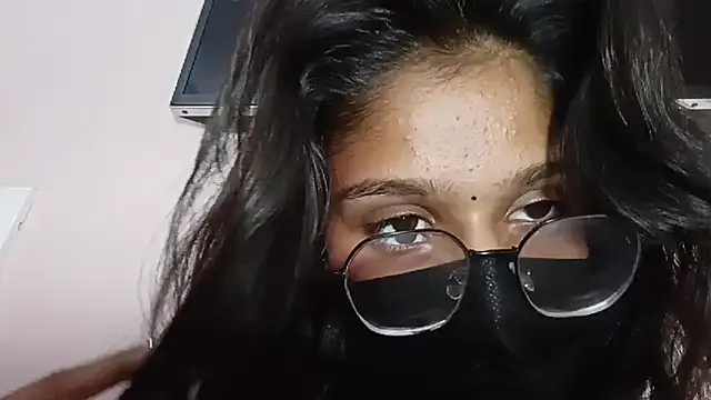 Your_SugarBaby- - Striptease with hard nipple pinching
