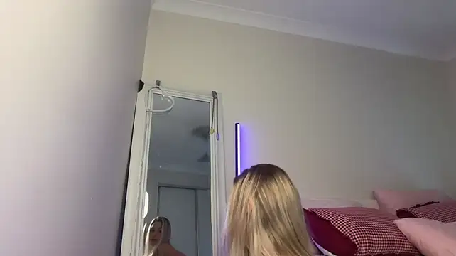 Lillyfaithh - hand bra