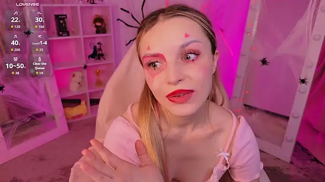 Reychellle - doggy and spanks!