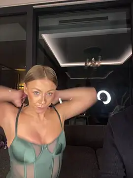 SexOnMyLvL - 10 Videos + Porn Telegram
