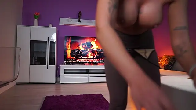 MissKiarra - Torso rideeeeeeeee