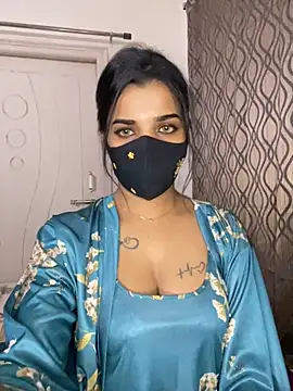 Its_ur_flora - Name on thighs n tease