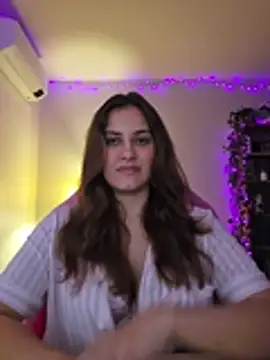 MiaRides19 - I will suck dildo 🙈🙈