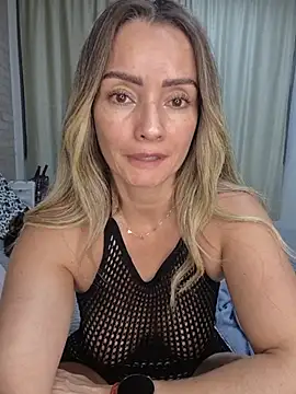 Loly_Horny - 💦🔥 More Squirt + Dildo💦🔥
