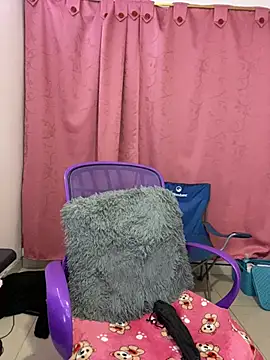 CristalGmez - NAKED AND DOGGY PUSSY