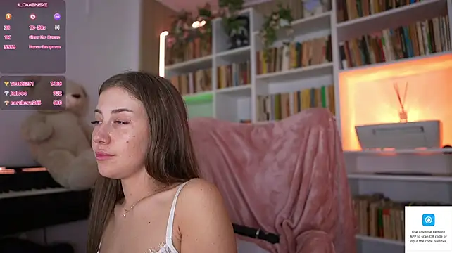 Lusyane18 - Squirt Show