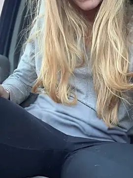 GoldenFlameGoddess - Sinful Sunday