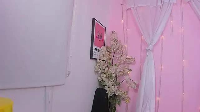 ShanelleDupont_ - Spit My Boobs 💦