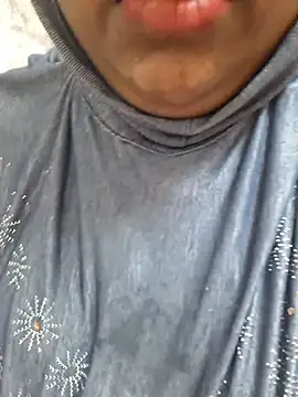 Tamilfathima - Boob milk show