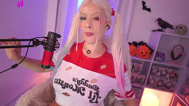 Charlottejacks - suck boobs , chupar tetas