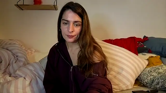 Camii2244 - tease feet