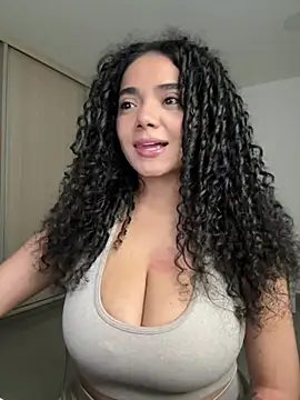 Curlyierr - TWERK THAT FAT ASS