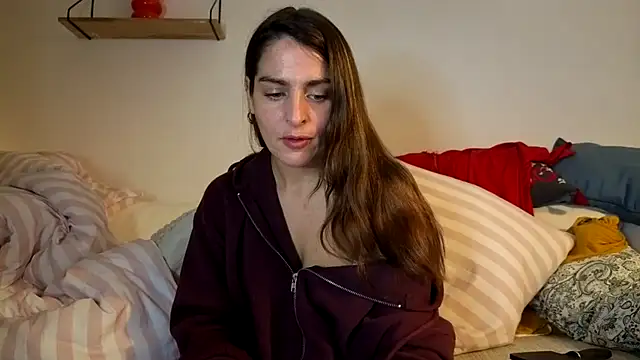 Camii2244 - tease feet