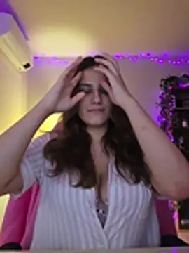 MiaRides19 - I will suck dildo 🙈🙈