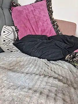 VickyPonce - big anal plug+ push it out no hands+gape