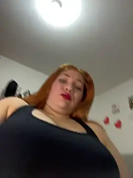 Celestedubois - SHOW PUSSY IN CLOSE-UP ⭐