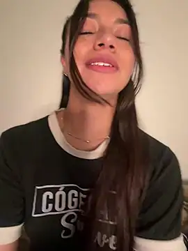 CocoaGigiMuse - PLUG ANAL😈