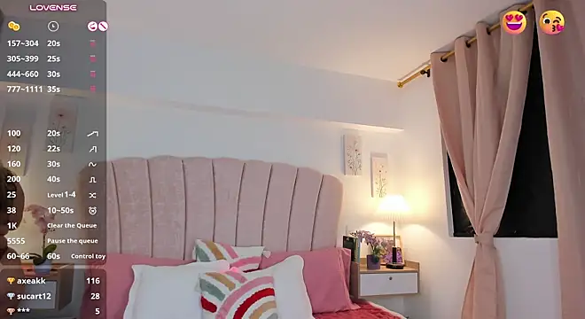 MiiaGreys - LOOK HOW MY TITS BOUNCE