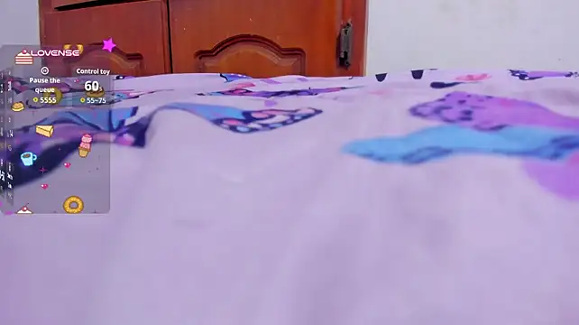 Venus_Blackk - special milk show