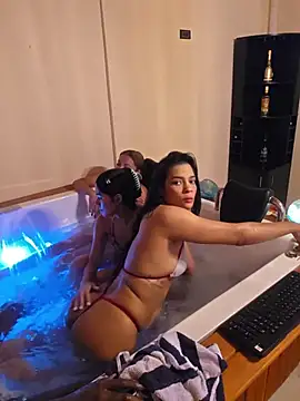 Candymia68 - big squirt one girl
