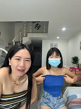 Su456711 - 特写女儿bb加开票妈妈帮女自慰