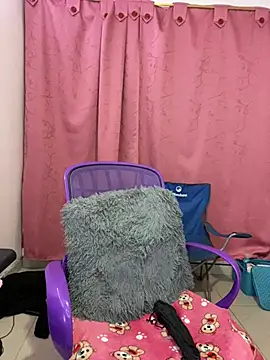 CristalGmez - NAKED AND DOGGY PUSSY