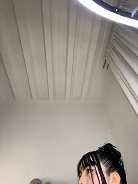 __itsbambi - Squirt explosion please 💦