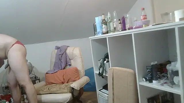 DeconetSex - SPERM ON TITS OR FACE