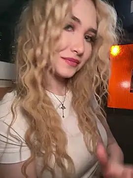 CocosikRay - Squeezing my boobs by lifting top