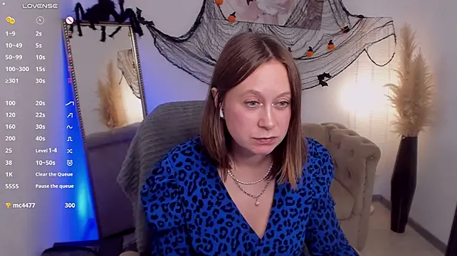 Brooke_lover - spanking myself ;)