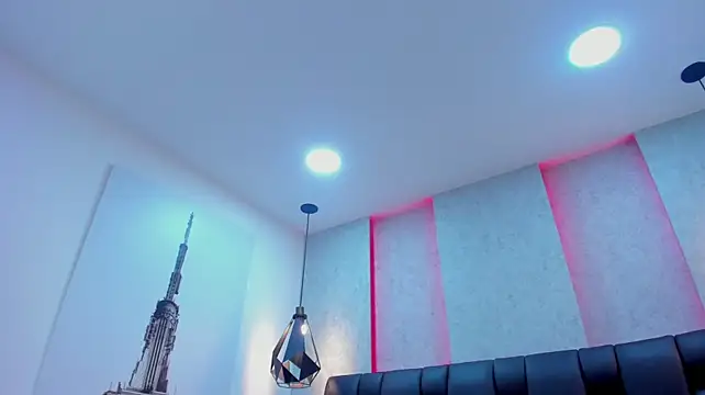 Samantha_hotly