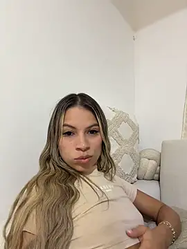 Mia_Rosee1
