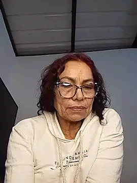 HOT_LATINA20 - Finger in pussy