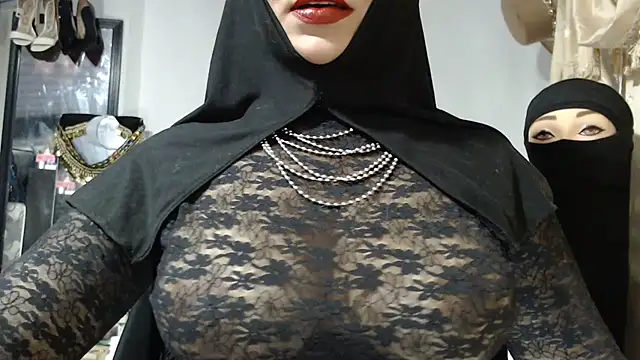 Nadia__abaud - PLAY MY HAIR PUSSY 😜😜😜