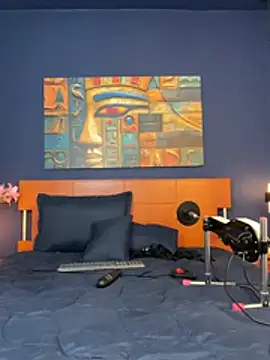 Kithanaa - Show ass in thread slowly😍