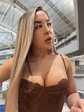 Alexa_seexy1 - All naked in the mall bathroom