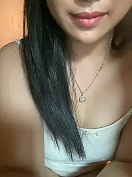 Danphuongg - I wish to be loved and supported by newc