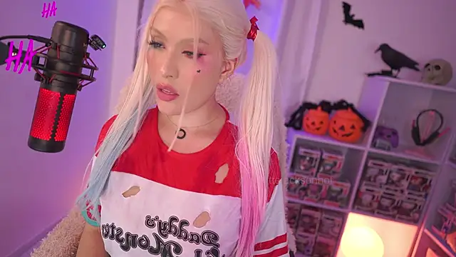 Charlottejacks - suck boobs , chupar tetas