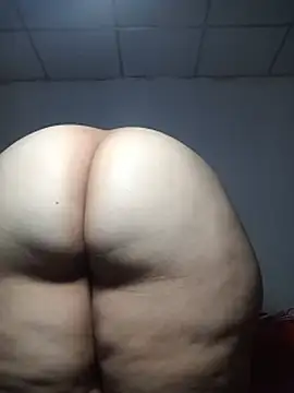 Marialae2735 - Put 2 fingers in the anus