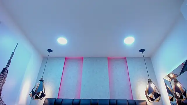 Samantha_hotly