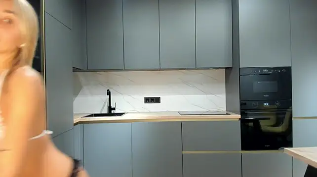 SaraShine_ - make me cummmm