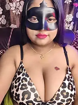 Miss--Naina - Pusy oiling