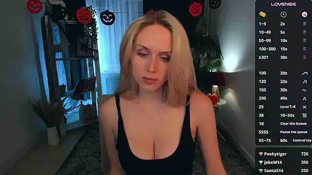 Linda_Roxy