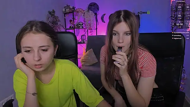 Rebecca_smile - show ass